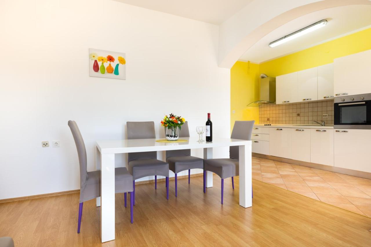 Apartments Villa Maja Rogoznica  Eksteriør billede