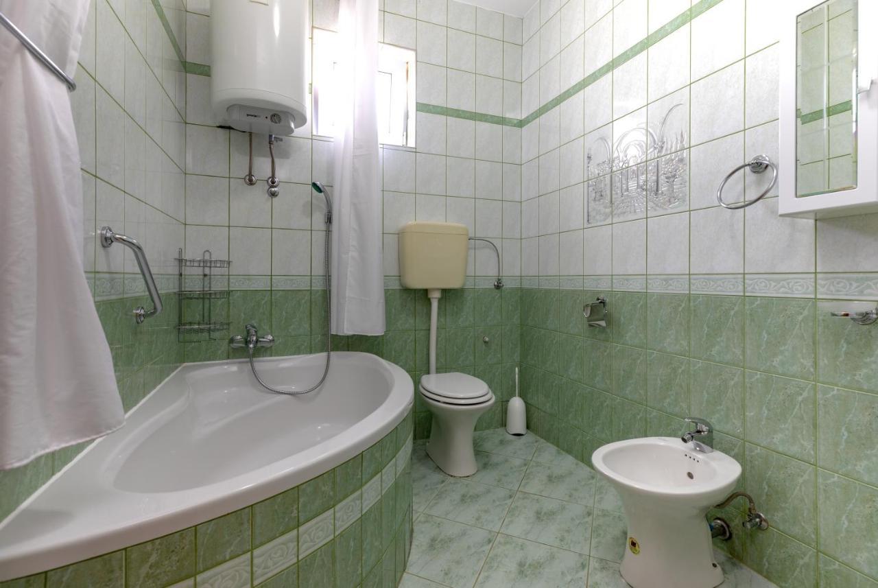 Apartments Villa Maja Rogoznica  Eksteriør billede