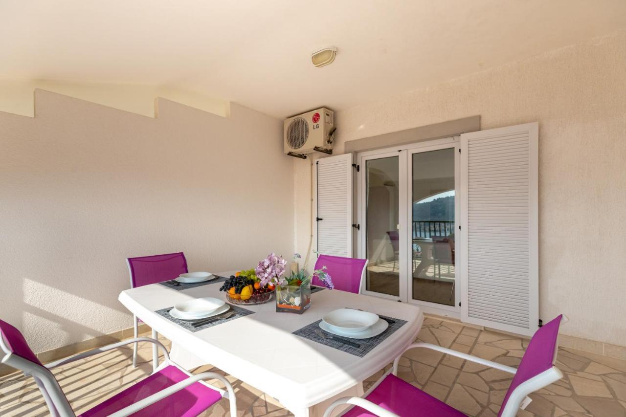 Apartments Villa Maja Rogoznica  Eksteriør billede