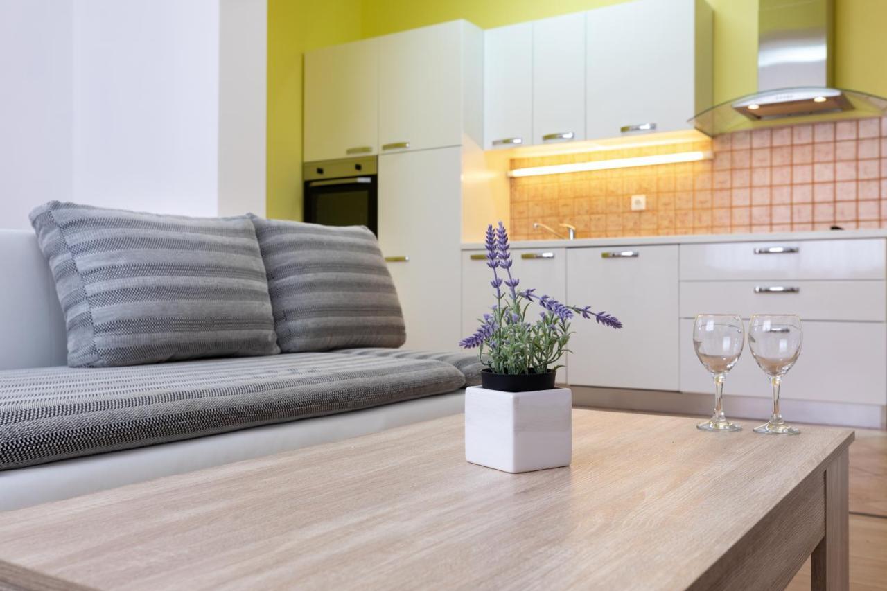 Apartments Villa Maja Rogoznica  Eksteriør billede