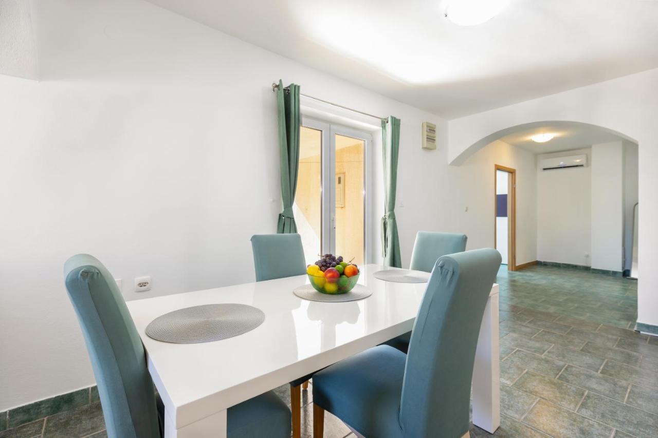 Apartments Villa Maja Rogoznica  Eksteriør billede