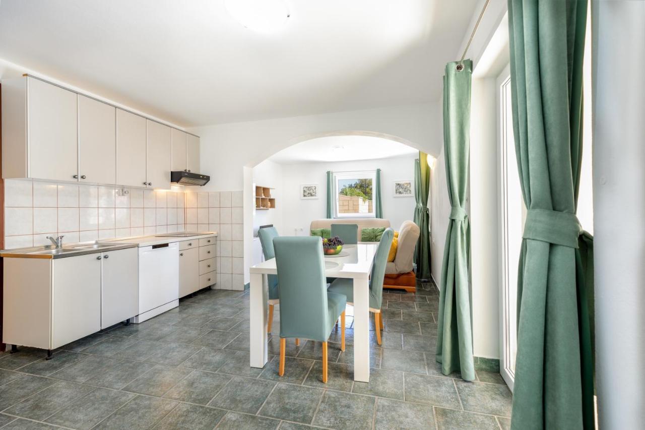 Apartments Villa Maja Rogoznica  Eksteriør billede