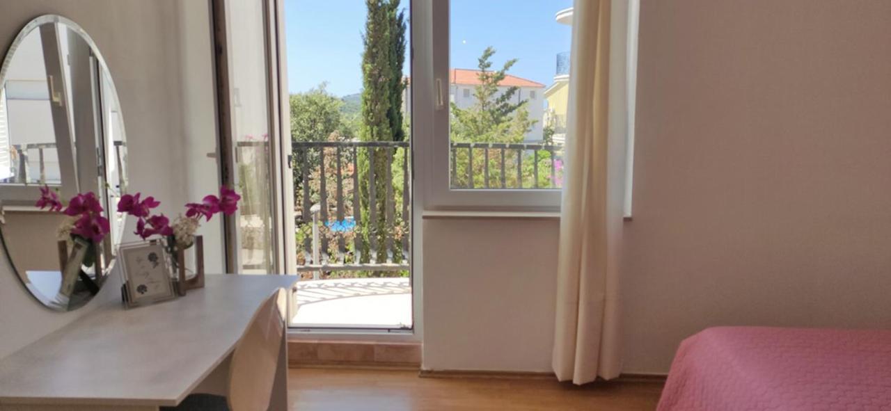 Apartments Villa Maja Rogoznica  Eksteriør billede
